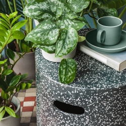 Столик Jenell терраццо черный, 35 см