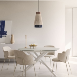 Suanna Стул бежевого цвета со стальными ножками