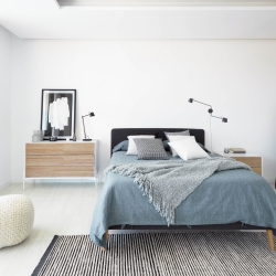 Чехол для подушки Idaira из 100% льна в черно-белую полоску 45 x 45 см