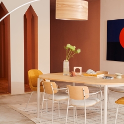 Montuiri раздвижной круглый стол из дубового шпона с серыми ножками