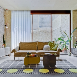 Диван Alpino 320  подлокотник с клапаном