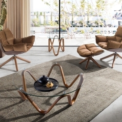 Приставной столик 2125/LT20048 из стекла и ореха