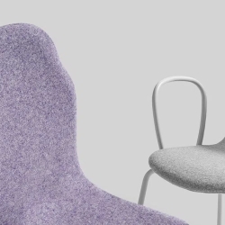 Стул Body на металлических ножках с мягким сиденьем и подлокотниками