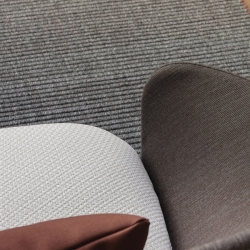 Низкий уличный диван Liz