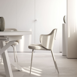 Suanna Стул из бежевого вельвета со стальными ножками