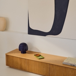 Тумба под телевизор Helvine с 4 ящиками из дубового шпона и закаленного стекла, 200 x 40