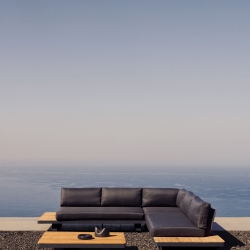 5-местный угловой диван и стол Tosqueta из алюминия и массива тикового дерева