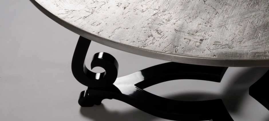 Столик Flourish