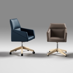 Кресло офисное Rey крестовина BA2 со средней спинкой