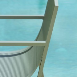 Стул обеденный Blau с подлокотниками