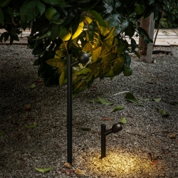 BROT 600 Светильник с черным колом LED 7W 2700K