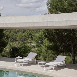 Приставной столик Capa 70