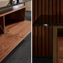 Комод Chicago деревянные двери