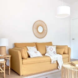 Чехол на подушку Bibiana из шерсти и хлопка бежевого терракотового цвета с желтым узором 45 x 45 см