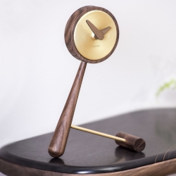 Часы Nomon Puntero Mini Gold G, латунь/орех. D=18см, H=26см