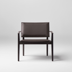 Кресло Tempo, отделка дерево MIDNIGHT, антикварная латунь, обивка кожа 40