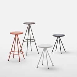 Табурет Sun с деревянным сиденьем из дуба