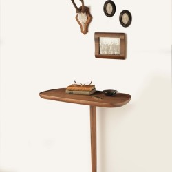 Консоль из американского ореха Nomon CONSOLA