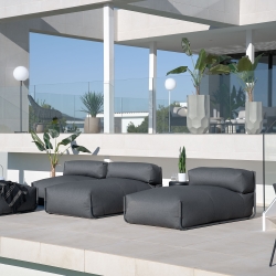 Пуф Square темно-серого цвета для садового модульного дивана 101 x 101 см