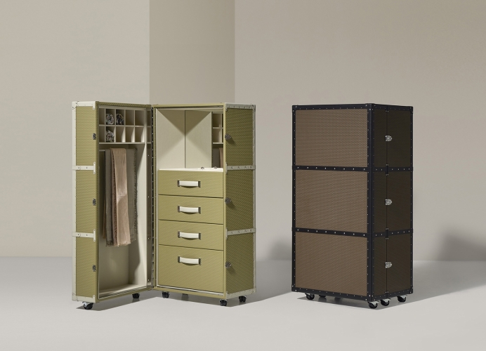 Шкаф для аксессуаров Traveler, кожа 37, отделка темный дуб, эко-кожа Q1005