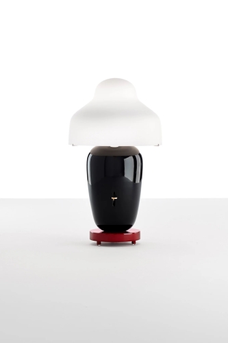 Настольная лампа Chinoz черная