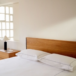 Taiana Изголовье из шпона дуба со стальными ножками 160 см