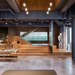 Люстра Bai T CHANDELIER II прозрачное стекло