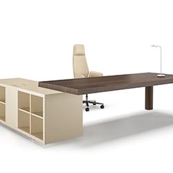 Стол руководителя Tola T012