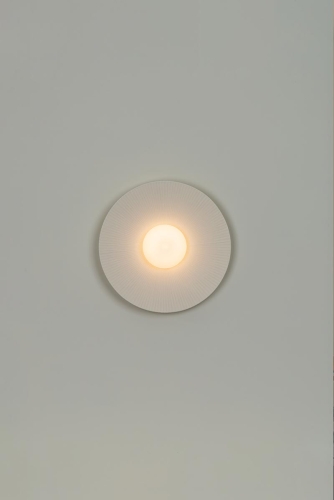 Бра Artic circle Ø45 кремовое