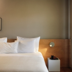 Настенный светильник Dots 4660 Natural wood