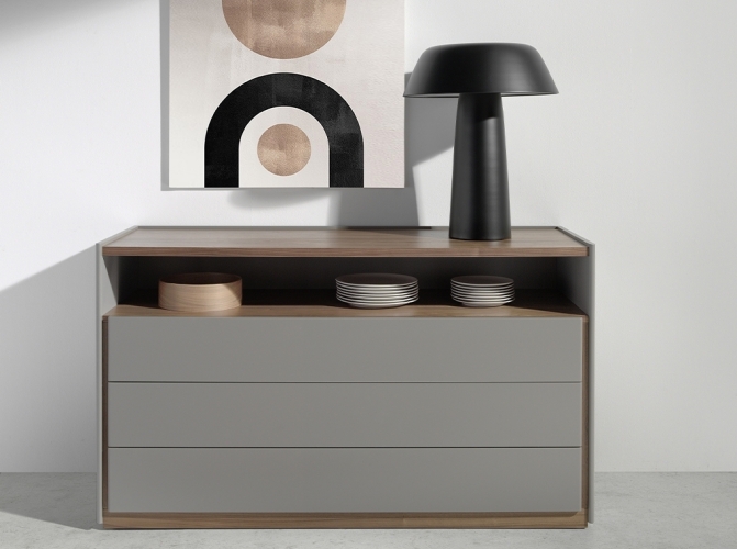 Комод 7128/RU-DR148 из ореха с ящиками и боковинами серого цвета