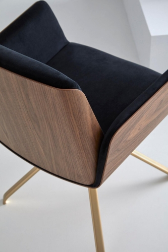 Поворотное кресло Hug