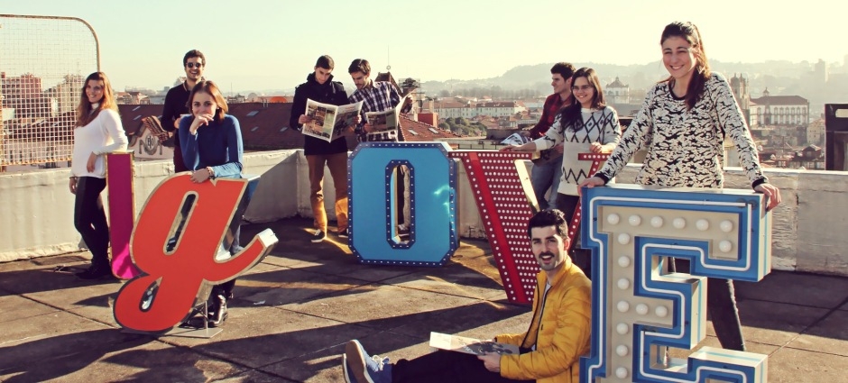 Напольный светильник LETTER O GRAPHIC