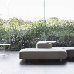 Столик Common 65