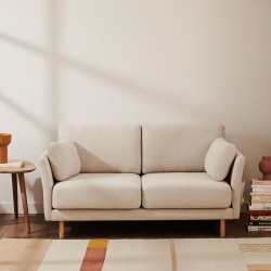 Gilma 2-местный диван бежевого цвета с ножками в натуральной отделке 170 см