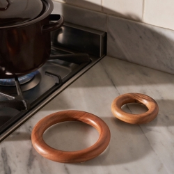 Berenguela Набор из 2 подставок из дерева акации