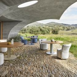 Обеденный стол Isla 170