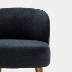 Кресло Ulit из серого шенилла с ножками из бука в натуральной отделке