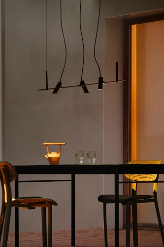 CLAP Линейный подвесной светильник черный 3x6W 3000K 38º