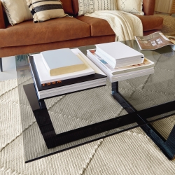 Журнальный столик Plum