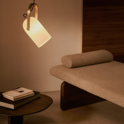 Подвесной светильник Reisy из глазурованного стекла, Ø14 см