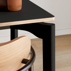 Обеденный стол Nicola 180 см