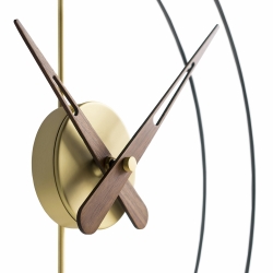 Часы Nomon Micro BARCELONA (основание - орех и фиберглас/стрелки - орех/центр - латунь). D=42см, H=54см