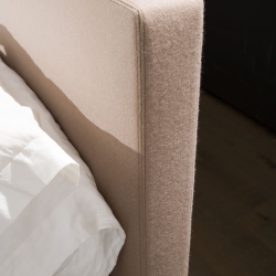 Кровать с изголовьем Verona 160*215