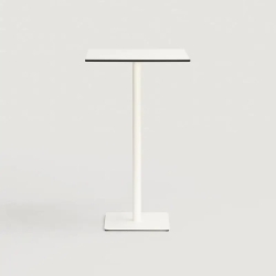 Высокий стол Basic 60x60