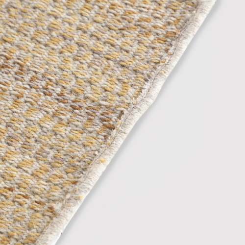 Ковер Quima бежевого цвета 240x347