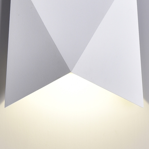 Настенный уличный светильник MANTRA TRIAX  6526