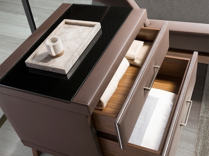 Прикроватная тумбочка 1123/MC21034DT из экокожи