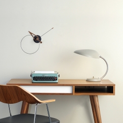 Часы Nomon Pico (основа - черный полистирол /стрелки - орех и черный фиберглас). D=40см