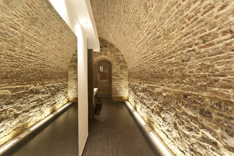 Люстра Pek H32.8 белая